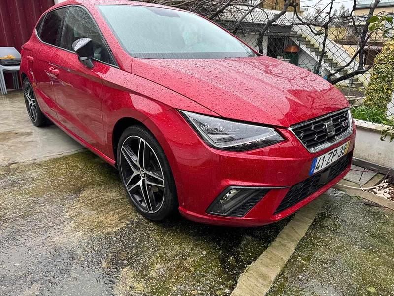 Vermelho Usado 2019 Seat Ibiza Citadino | € 15.500 (Preço justo) - Imagem 1/4