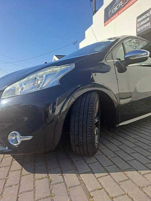Usado 2014 Peugeot 208 GTi Citadino | € 11.750 (Preço justo) - Imagem 1/4