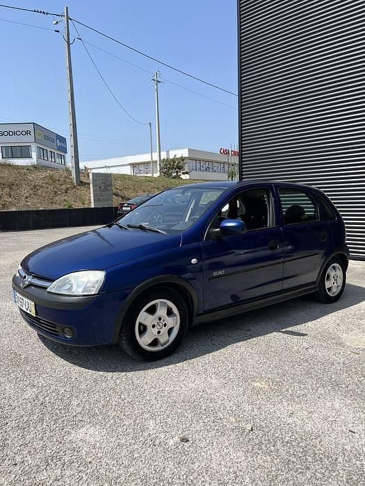 Usado 2003 Opel Corsa Sedan | € 1.450 - Imagem 1/4
