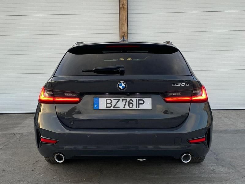 Usado BMW 330e Luxury Line 292 HP (214 kW) 2021 Castanho Carrinha