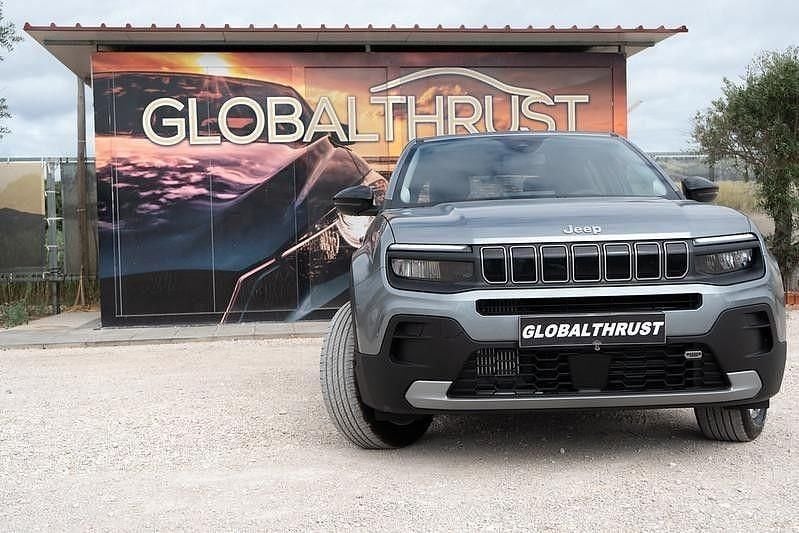 Cinzento Novo 2025 Jeep Avenger SUV | € 23.900 (Bom preço) - Imagem 1/4
