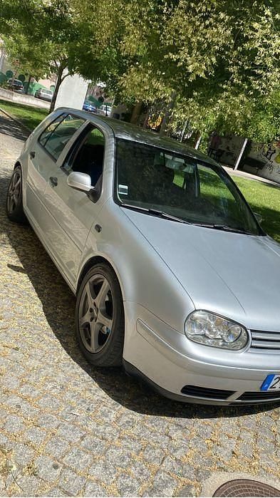 Usado 2000 VW Golf IV Sedan | € 2.400 (Super Preço) - Imagem 1/4