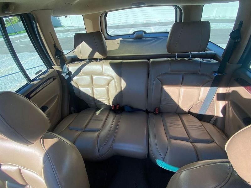 Usado Jeep Grand Cherokee 140 HP (102 kW) 1999 Preto SUV