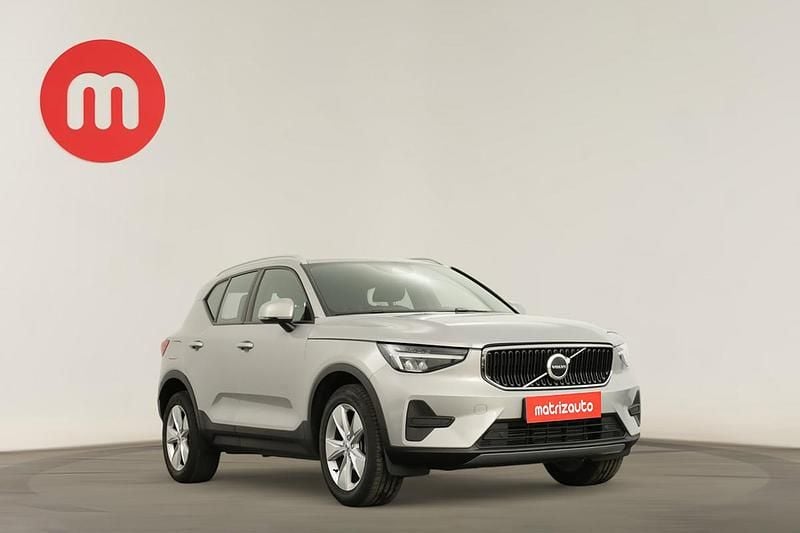 Usado 2024 Volvo XC40 Core SUV | € 33.499 (Preço justo) - Imagem 1/4