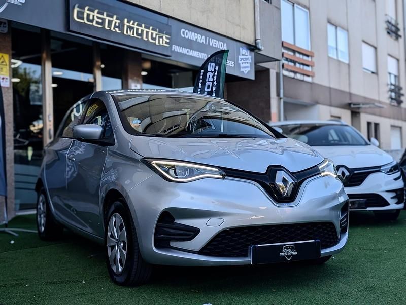 Cinza Usado 2021 Renault Zoe Evolution Citadino | € 14.990 (Bom preço) - Imagem 1/4