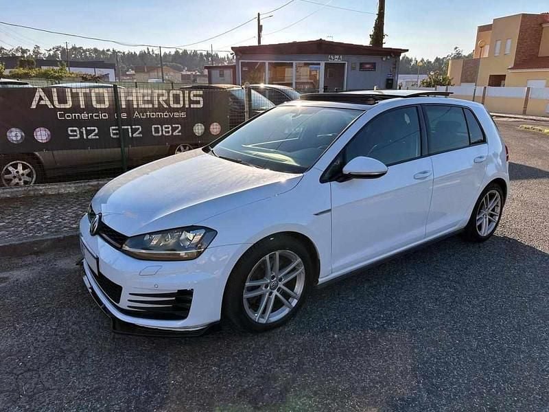 Branco Usado 2016 VW Golf VII GTD Citadino | € 19.500 (Preço justo) - Imagem 1/4
