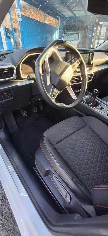 Branco Usado 2023 Seat Leon Carrinha | € 19.500 (Bom preço) - Imagem 1/4