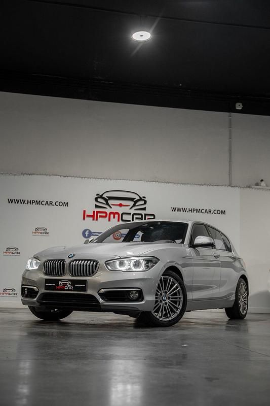 Usado BMW 118 Advantage 150 HP (110 kW) 2018 Cinza Citadino