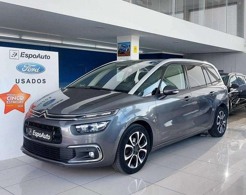 Cinza Usado 2019 Citroën C4 Feel Monovolume | € 15.900 (Preço elevado) - Imagem 1/4