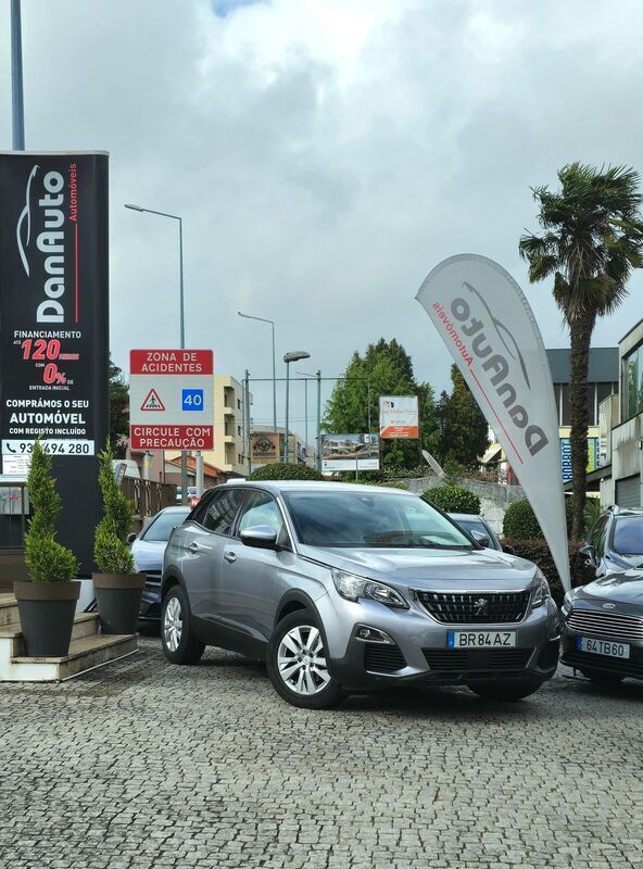 Cinza Usado 2017 Peugeot 3008 Allure Carrinha | € 17.495 (Preço justo) - Imagem 1/4