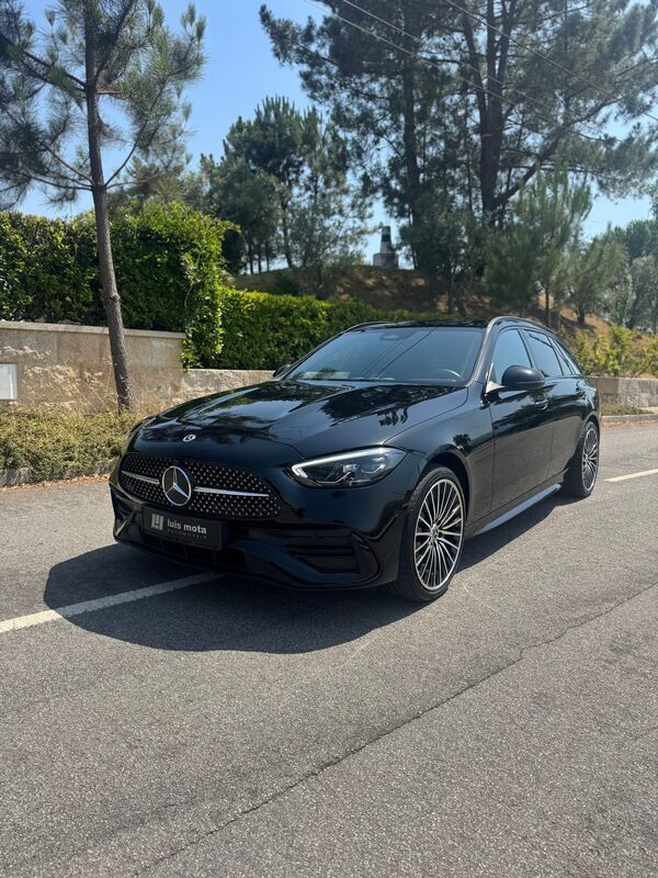 Preto Usado 2022 Mercedes C300 AMG line Carrinha | € 44.400 (Preço justo) - Imagem 1/4