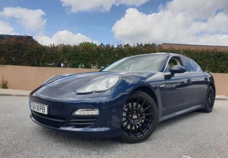 Usado Porsche Panamera 380 HP (279 kW) 2012 Sedan