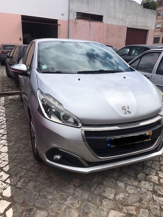 Usado 2017 Peugeot 208 Citadino | € 5.000 (Super Preço) - Imagem 1/4