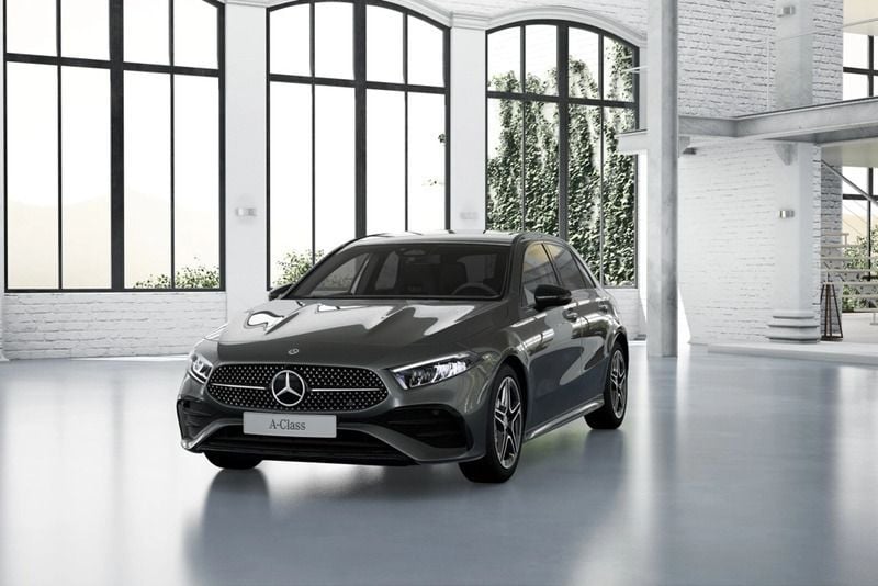 Prateado Novo 2025 Mercedes A200 Citadino | € 41.500 (Bom preço) - Imagem 1/4
