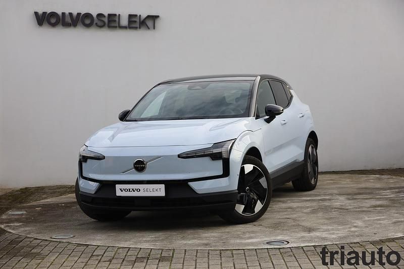 Cinza vapour Usado 2023 Volvo EX30 Ultra SUV | € 42.200 (Preço justo) - Imagem 1/3