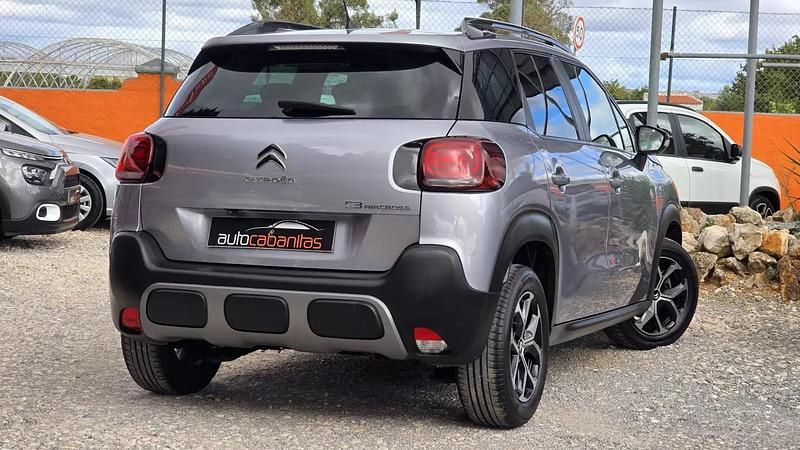 Usado Citroën C3 Aircross PureTech 110 HP (80 kW) 2023 Cinza prata SUV