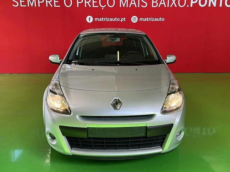 Cinzento Usado 2011 Renault Clio II Citadino | € 9.499 - Imagem 1/2