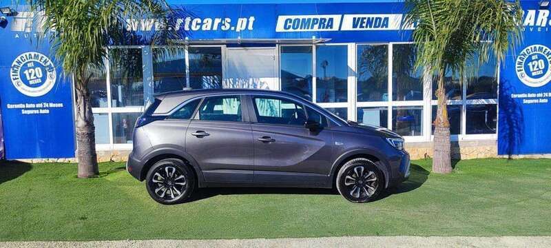 Usado Opel Crossland Business Elegance 120 HP (88 kW) 2022 Cinzento SUV