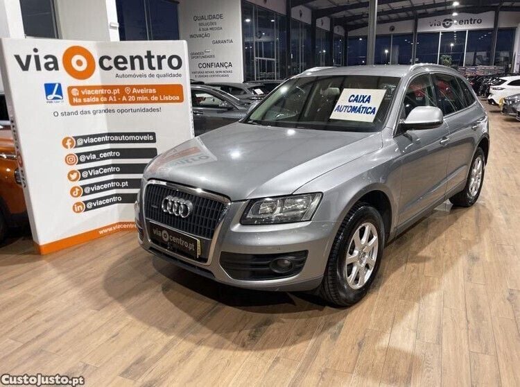 Cinza Usado 2010 Audi Q5 SUV | € 15.750 (Preço justo) - Imagem 1/1