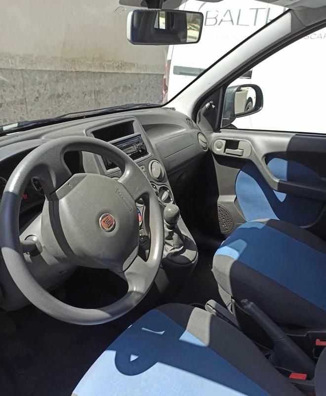 Usado Fiat Panda 60 HP (44 kW) 2010 Azul Citadino