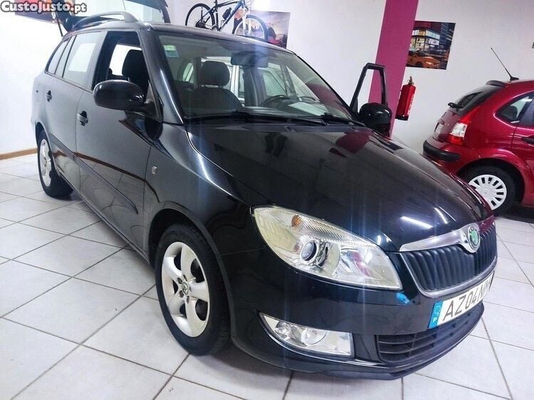 Preto Usado 2010 Skoda Fabia Carrinha | € 5.750 (Preço justo) - Imagem 1/1