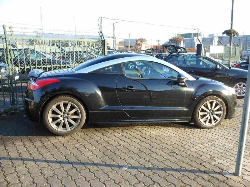 Usado Peugeot RCZ 156 HP (114 kW) 2011 Preto Coupé