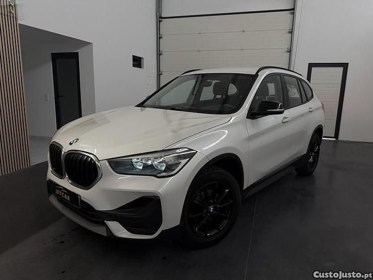 Branco Usado 2021 BMW X1 SUV | € 24.900 (Preço elevado) - Imagem 1/1