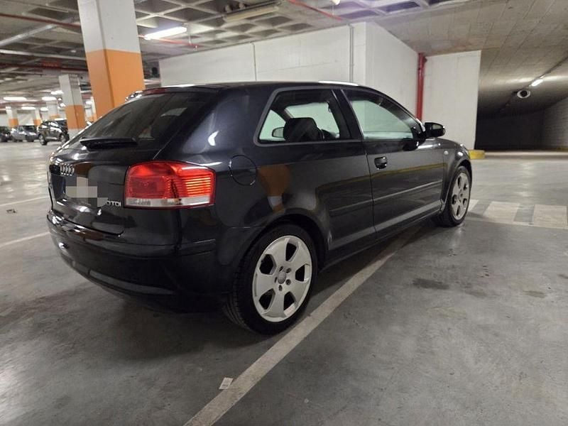 Usado Audi A3 Sport 140 HP (102 kW) 2004 Citadino