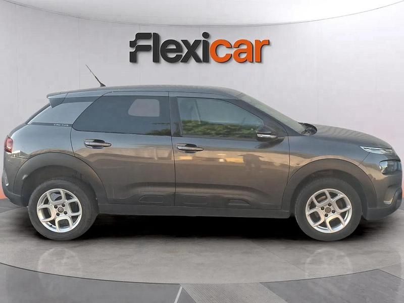 Cinza Usado 2018 Citroën C4 Feel | € 12.290 (Bom preço) - Imagem 1/4