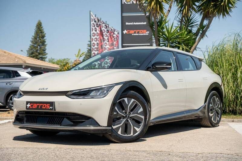 Branco Usado 2022 Kia EV6 4 SUV | € 33.900 (Super Preço) - Imagem 1/4