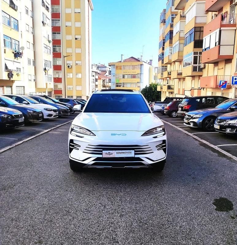 Branco Novo 2025 BYD Seal U Comfort SUV | € 36.800 - Imagem 1/4