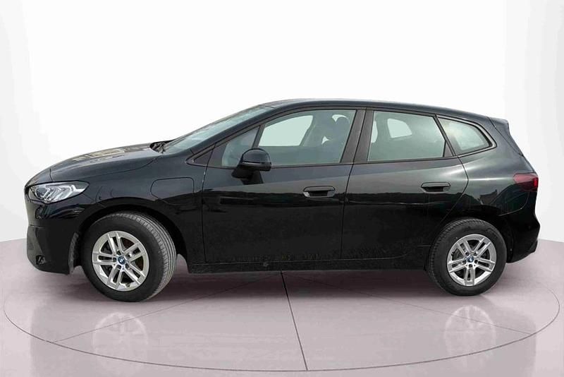 Usado BMW 225 Performance 136 HP (100 kW) 2024 Preto Monovolume