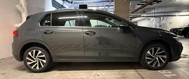 Usado VW Golf VIII 204 HP (150 kW) 2022 Cinzento