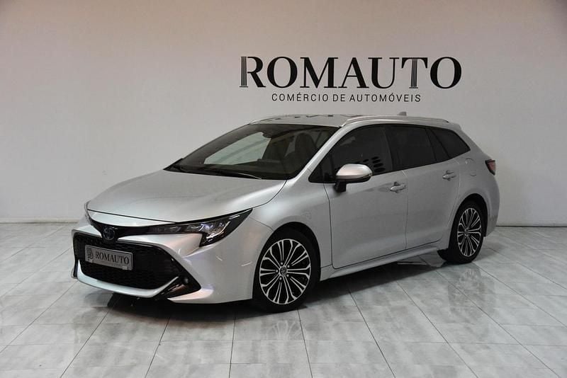 Cinza Usado 2019 Toyota Corolla Comfort Carrinha | € 15.800 (Caro) - Imagem 1/4