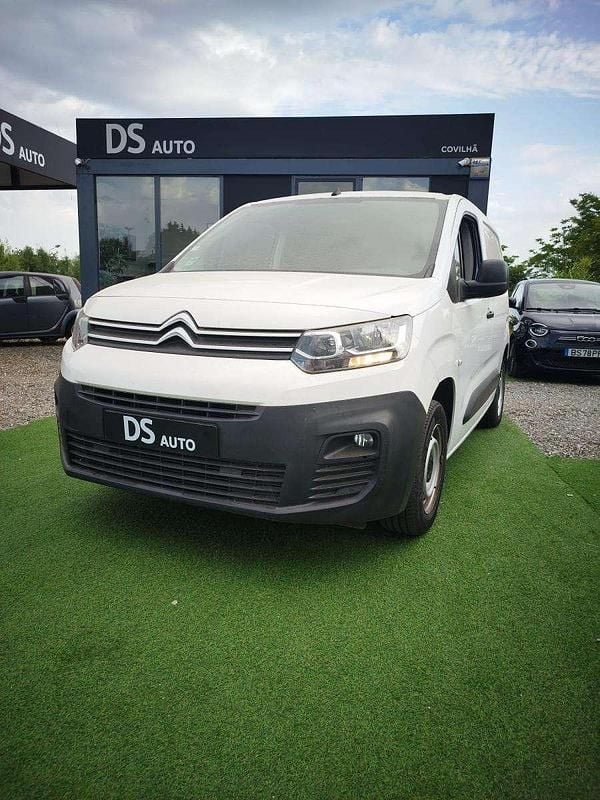 Branco Usado 2020 Citroën Berlingo Monovolume | € 14.950 (Preço justo) - Imagem 1/4
