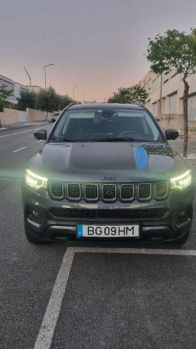 Usado 2021 Jeep Compass SUV | € 24.995 (Preço justo) - Imagem 1/4