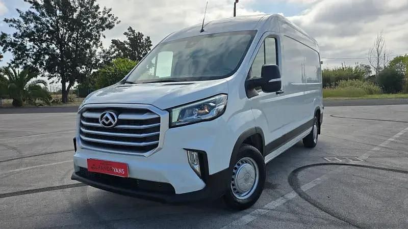 Branco Usado 2023 Maxus V90 Van | € 23.990 - Imagem 1/4