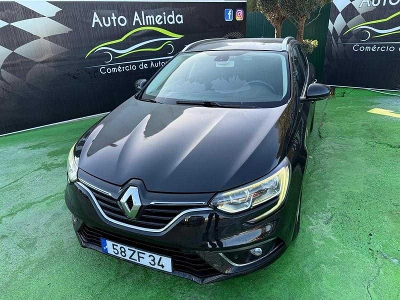 Preto Usado 2018 Renault Mégane IV Carrinha | € 15.900 (Preço justo) - Imagem 1/4