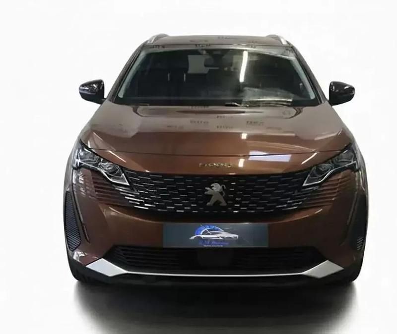 Castanho Usado 2022 Peugeot 5008 Allure SUV | € 17.990 (Super Preço) - Imagem 1/4