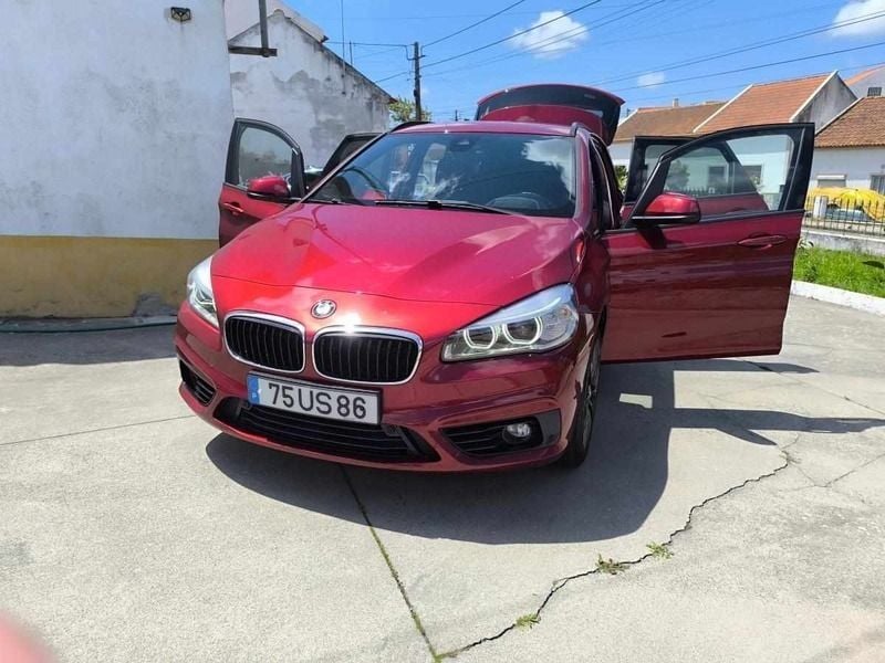 Vermelho Usado 2018 BMW 216 Carrinha | € 17.000 (Bom preço) - Imagem 1/4