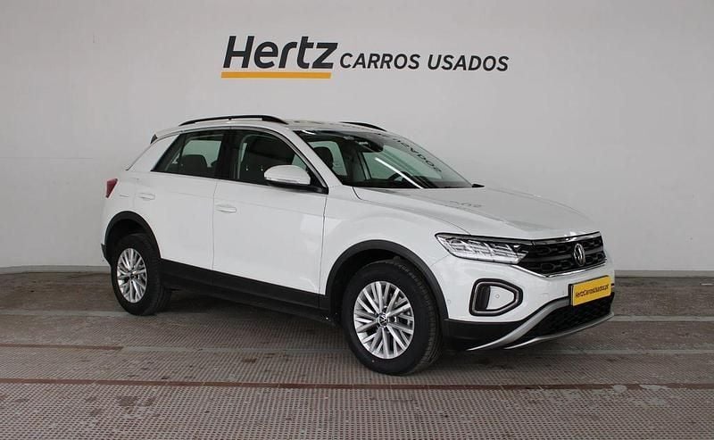 Branco Usado 2023 VW T-Roc Life SUV | € 20.390 (Bom preço) - Imagem 1/4