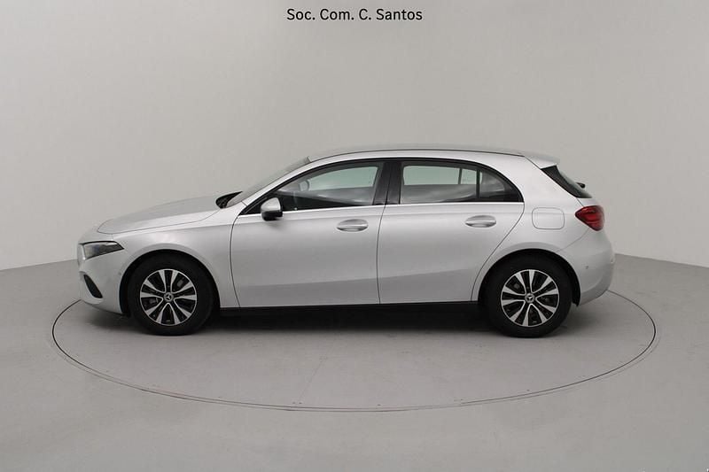 Usado Mercedes A200 Advanced 163 HP (119 kW) 2024 Cinza Sedan