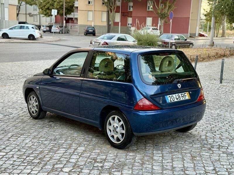 Usado 2001 Lancia Ypsilon Citadino | € 1.450 - Imagem 1/4