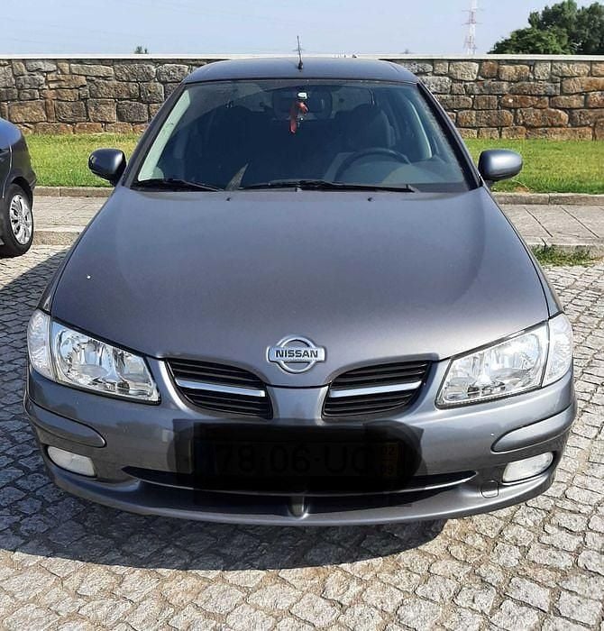 Usado 2002 Nissan Almera Sedan | € 4.100 - Imagem 1/4