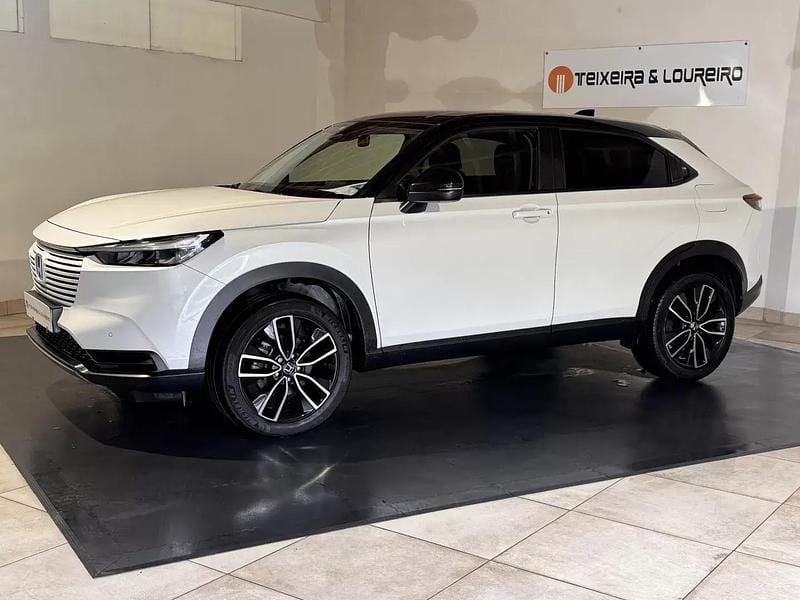 Usado Honda HR-V Elegance 130 HP (95 kW) 2022 Branco SUV