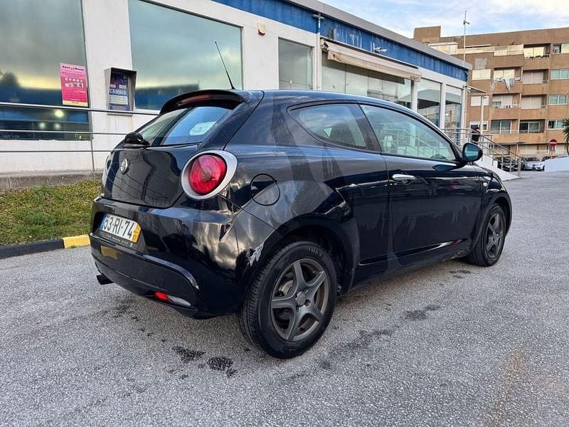 Usado Alfa Romeo MiTo 95 HP (69 kW) 2011 Citadino