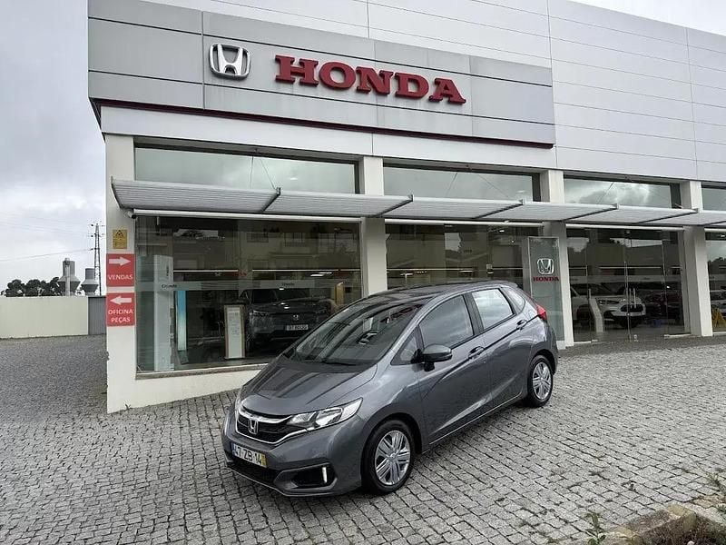 Cinza escuro Usado 2019 Honda Jazz Trend Citadino | € 14.500 (Preço elevado) - Imagem 1/4