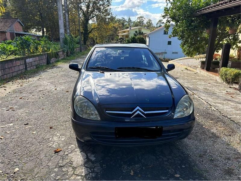 Usado 2002 Citroën Xsara Sedan | € 1.990 - Imagem 1/4
