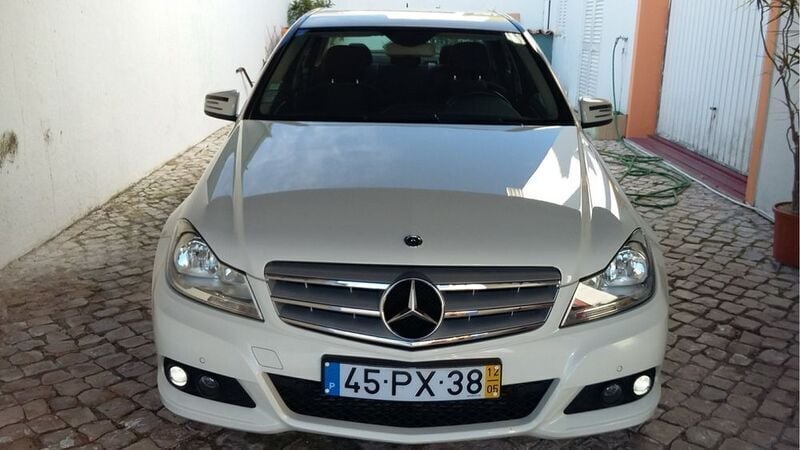 Usado 2012 Mercedes C220 Sedan | € 14.500 (Preço justo) - Imagem 1/4