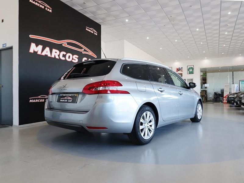 Usado Peugeot 308 SW 130 HP (95 kW) 2018 Cinzento Carrinha